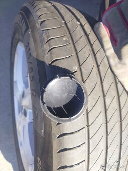 Michelin 215/65 R 17 Letní - 2