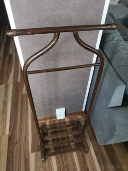 Němý sluha Thonet - 2