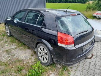 Opel Signum 1.9cdti(110kw) - 2