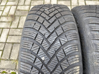 2ks zimní pneu Hankook 205/55/17 - 2