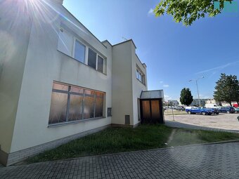 Pronájem komerčního prostoru 100m², Holandská ulice - Znojm - 2