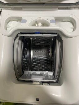 Pračka Electrolux vrchem plněná 500 TimeCare - 2