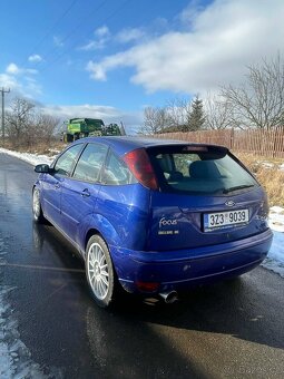 Ford focus ST 170 - 2