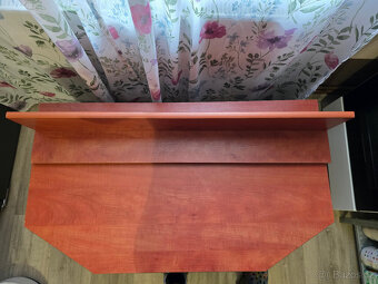 TV stolek + police - 2