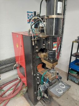 Svářečka bodová - 2