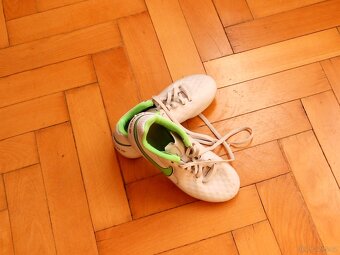 Fotbalové kopačky zn. NIKE (TIEMPO), vel.35,5 - 2