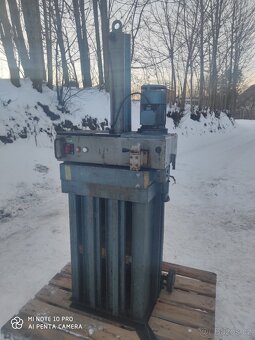 Paketovací lis - 2