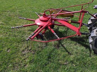Shrnovač sena Pottinger 321 U - 2
