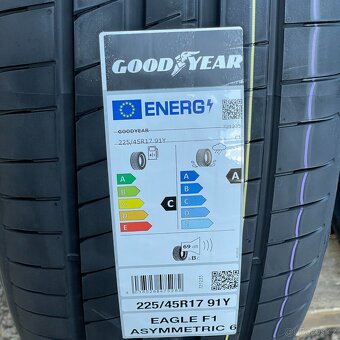 Uplně nové letní pneu 225/45 R17 91Y Goodyear - 2