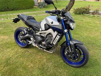 YAMAHA MT 09 2/2016 KOUPENA NOVÁ V ČR PO SERVISE - 2