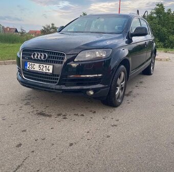 Audi Q7 3.0 TDI quattro | 2006 | NUTNÝ PRODEJ - 2