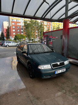 Škoda Octavia 1 1.6 benzin - 2