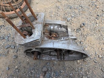 Motor jawa 350 - 2