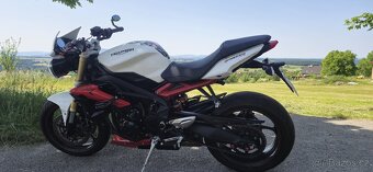Triumph street triple 675 R (16 tis km) - 2