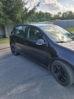 Prodám volkswagen golf 5 - 2