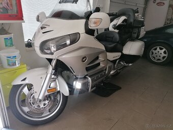 Honda GOLDWING GL 1800 - 2