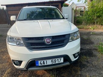Fiat Freemont - 2