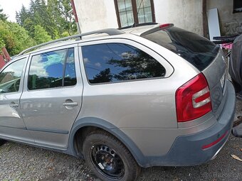 Škoda Octavia 2 ..1.6 ..77kw Cay. 2010 - 2