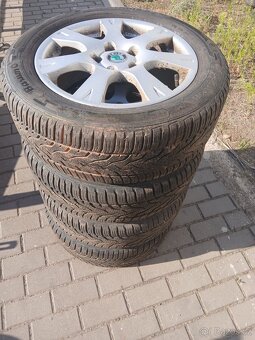 Alu kola Škoda 6,5Jx16H2 ET50 vč. pneu 205/55R16 - 2