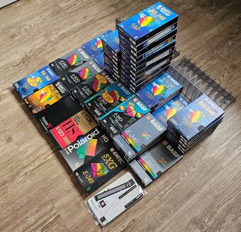 PRODÁM SADU 55KS ZNAČKOVÝCH VHS KAZET K PŘEHRÁNÍ EMTEC BASF - 2