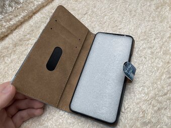 Ochranné pouzdro - kryt - knížka - pro Realme 8 - 2