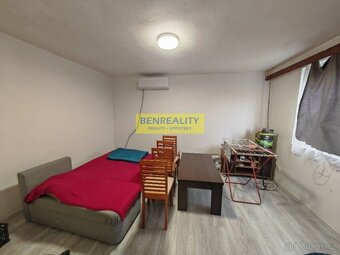 Exklusivní prodej - chata Zlín Štákovy Paseky 1293m2 - možno - 2