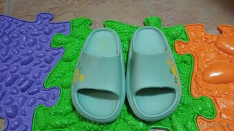 Cukle/nazouváky vel. 25 - 2