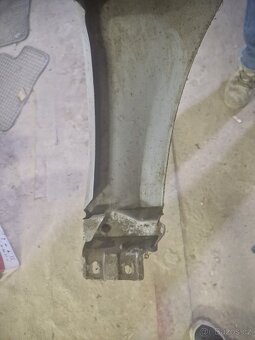 Levý blatník volkswagen passat b6 - 2