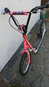 koloběžka Worker - 2