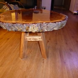 Prodám ručně vyrobený  stůl. - 2