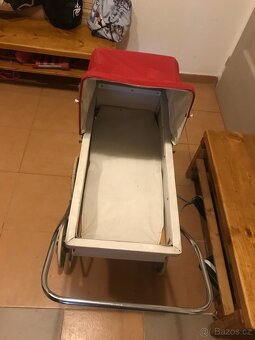 Dětský kočárek RETRO - 2