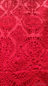 Krásné krajkové šaty - 2