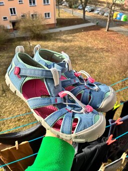 Sandály Keen CNX vel. 38 - 2