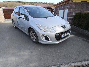 Peugeot 308 1.6 hdi , rv. 2012 - 2