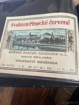VINNÉ ETIKETY- cca 124 kusů - 2
