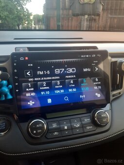 Prodám Android radio pro Toyota RAV4 - 2