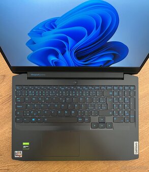 Lenovo IdeaPad Gaming 3 15ARH05 - 2