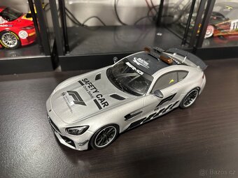 Mercedes-Benz AMG GT-R safety car 1:18 - 2