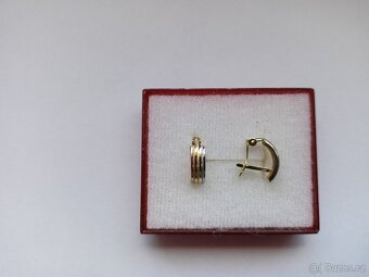 Prodám zlaté naušnice14k /585 - 2