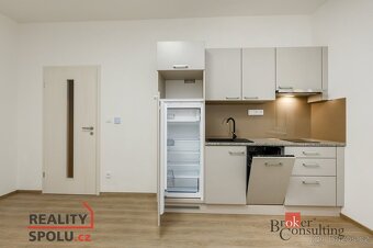 Pronájem, byty/1+kk, 30 m2, Puškinova 2141/14, Jižní Předměs - 2