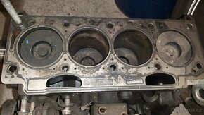 Prodam motor Renault 1,9 dci, turbo, čerpadlo, DPF a jine di - 2