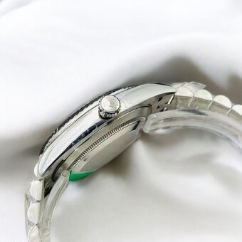 Rolex Datejust Black Dial 41mm - 2
