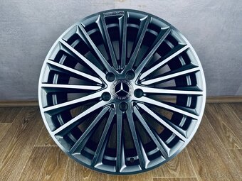 TOP kola Mercedes C W206 AMG R19 - 2