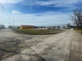Pronájem/Prodej zasíťovaného pozemku 600m2 v Hodoníně - 2