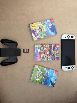 Nintendo switch OLED + 4 hry - 2