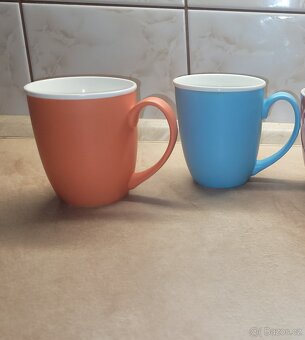 Hrnky, hrnečky, šálky s podšálky - 2