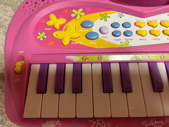 Elektronické dětské piáno - 2