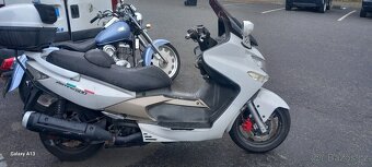 Kymco Xciting 500 R 2007 vstřikování - 2