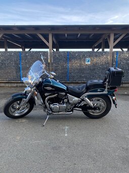 Suzuki VZ 800 Marauder - 2