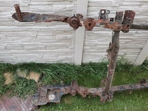 Subaru Libero - rám - 2